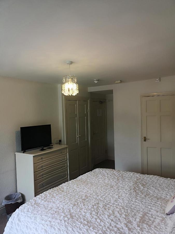 Red Lion Hotel Ystrad Meurig Экстерьер фото