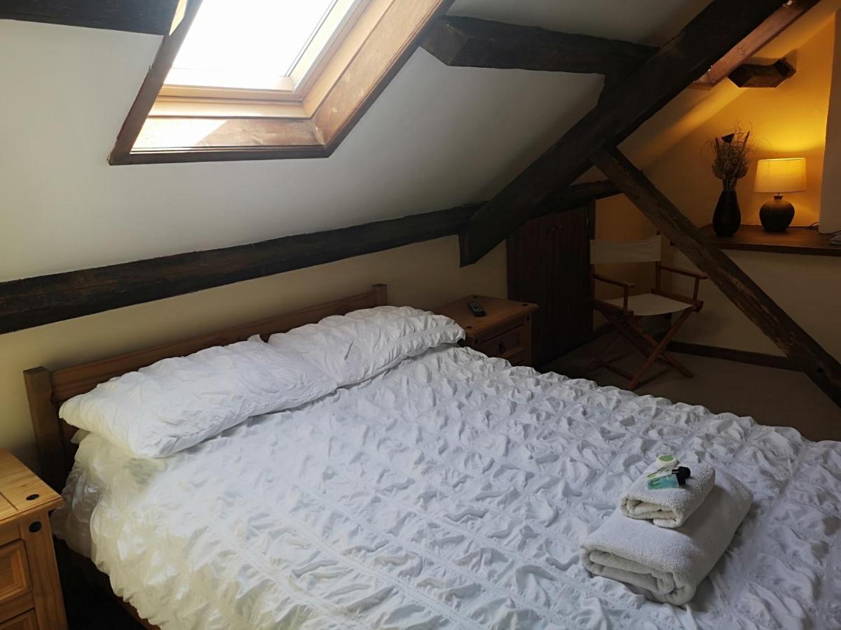 Red Lion Hotel Ystrad Meurig Экстерьер фото
