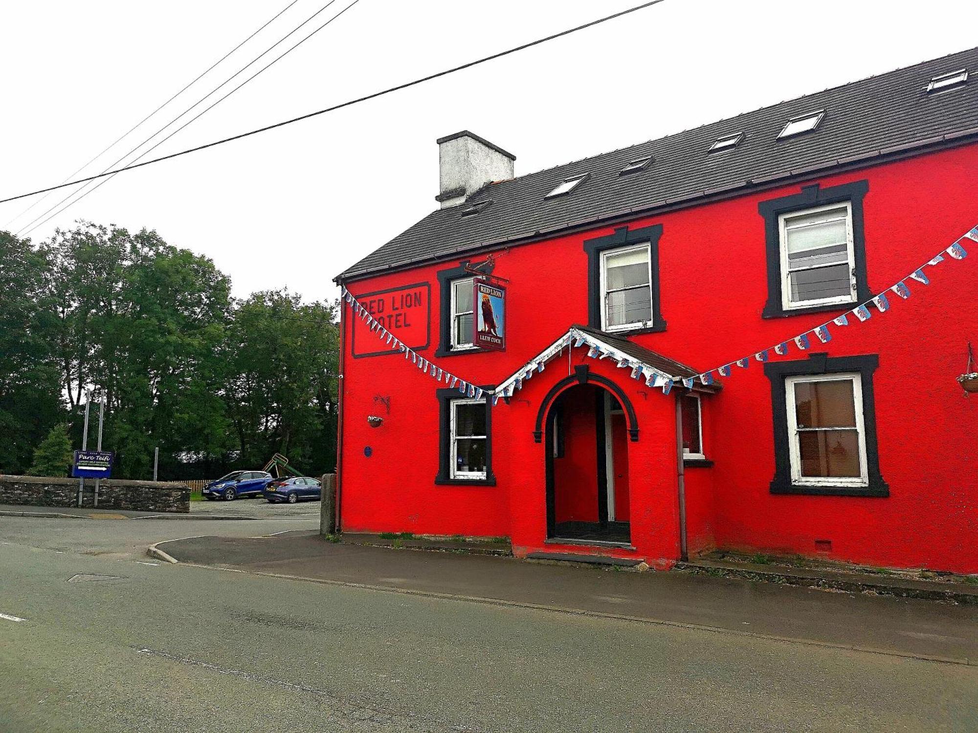 Red Lion Hotel Ystrad Meurig Экстерьер фото